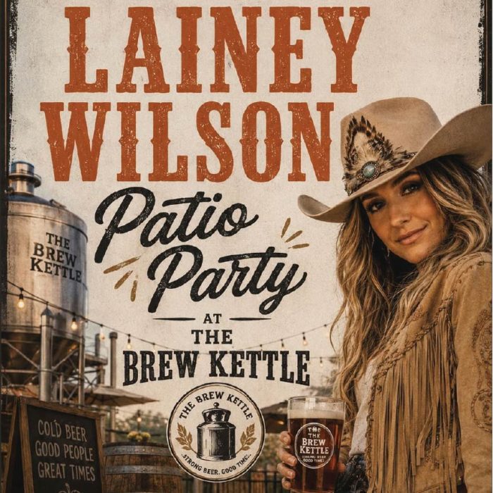 Lainey Wilson's patio party announcement